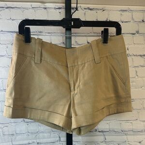 Alice + Olivia Tan Women's Shorts